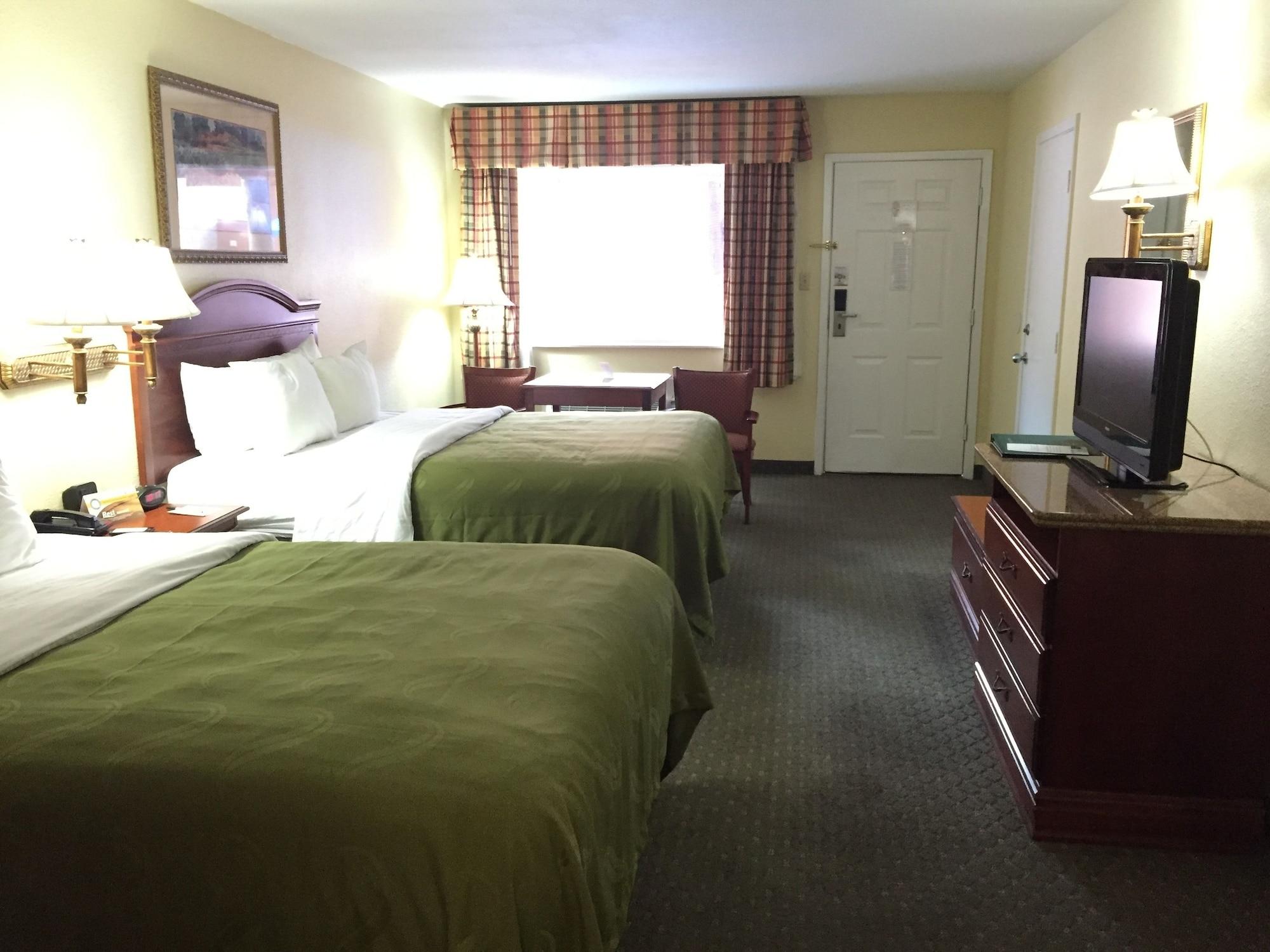 Econo Lodge Inn & Suites Eagle Pass Exterior photo
